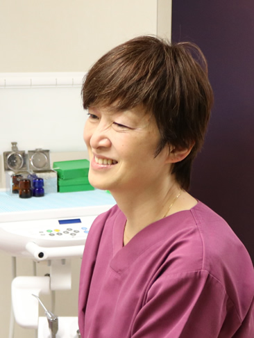 院長 岡本美世子